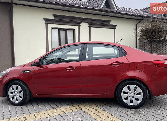 Красный Киа Рио, объемом двигателя 1.59 л и пробегом 113 тыс. км за 9700 $, фото 6 на Automoto.ua