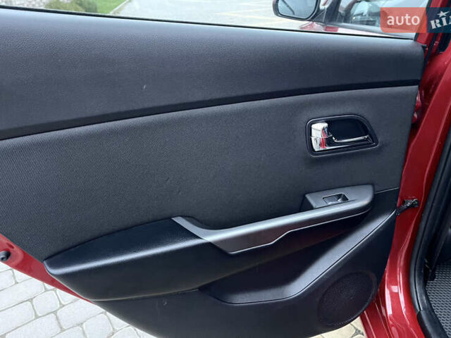 Красный Киа Рио, объемом двигателя 1.59 л и пробегом 113 тыс. км за 9700 $, фото 34 на Automoto.ua