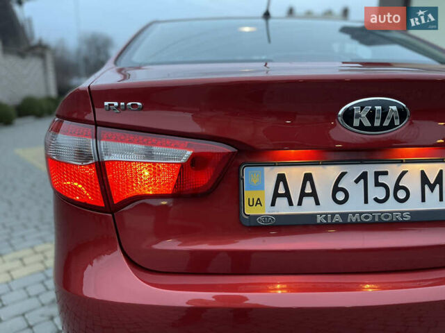 Красный Киа Рио, объемом двигателя 1.59 л и пробегом 113 тыс. км за 9700 $, фото 62 на Automoto.ua