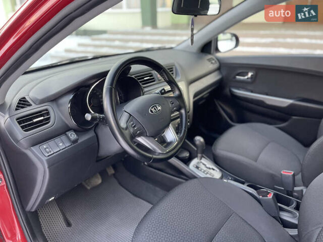 Червоний Кіа Ріо, об'ємом двигуна 1.6 л та пробігом 113 тис. км за 9500 $, фото 21 на Automoto.ua