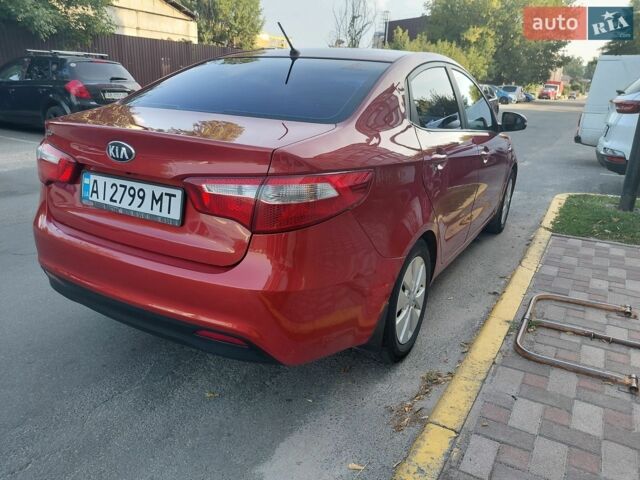 Красный Киа Рио, объемом двигателя 1.59 л и пробегом 128 тыс. км за 8000 $, фото 3 на Automoto.ua