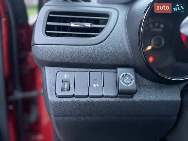 Красный Киа Рио, объемом двигателя 1.59 л и пробегом 113 тыс. км за 9700 $, фото 51 на Automoto.ua