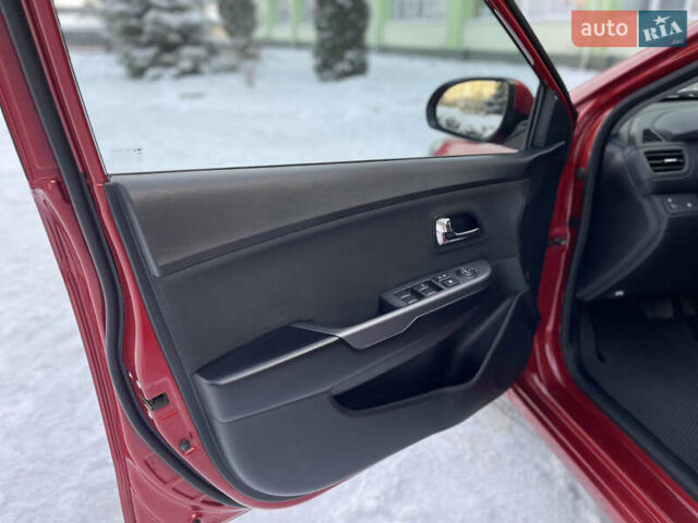Червоний Кіа Ріо, об'ємом двигуна 1.6 л та пробігом 113 тис. км за 9500 $, фото 23 на Automoto.ua