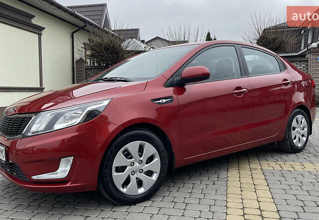 Красный Киа Рио, объемом двигателя 1.6 л и пробегом 113 тыс. км за 9300 $, фото 6 на Automoto.ua