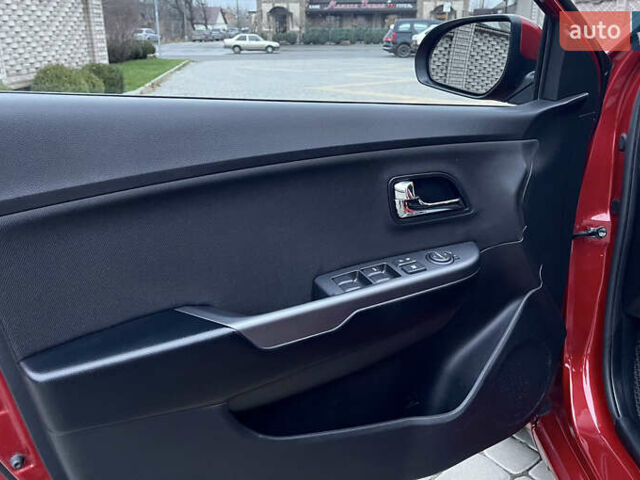 Красный Киа Рио, объемом двигателя 1.59 л и пробегом 113 тыс. км за 9700 $, фото 30 на Automoto.ua