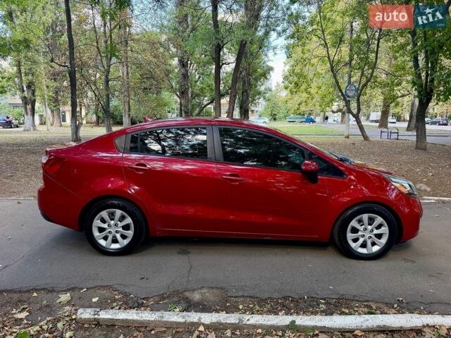 Красный Киа Рио, объемом двигателя 1.59 л и пробегом 223 тыс. км за 6999 $, фото 4 на Automoto.ua