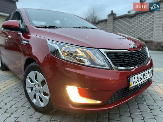 Красный Киа Рио, объемом двигателя 1.59 л и пробегом 113 тыс. км за 9700 $, фото 70 на Automoto.ua