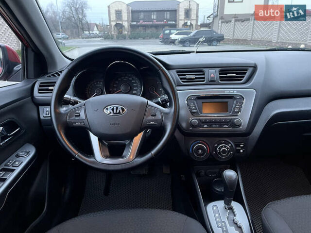 Красный Киа Рио, объемом двигателя 1.6 л и пробегом 113 тыс. км за 9300 $, фото 45 на Automoto.ua