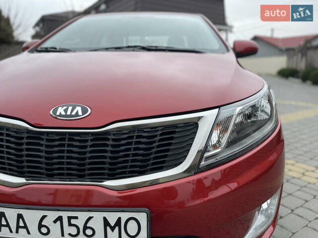 Красный Киа Рио, объемом двигателя 1.59 л и пробегом 113 тыс. км за 9700 $, фото 4 на Automoto.ua