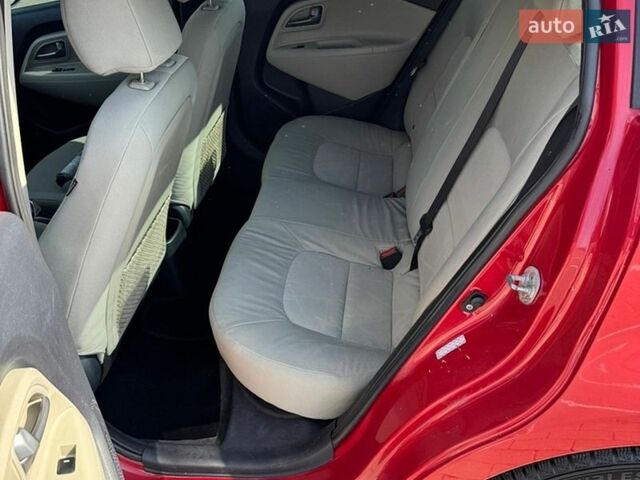 Красный Киа Рио, объемом двигателя 1.59 л и пробегом 223 тыс. км за 5999 $, фото 7 на Automoto.ua