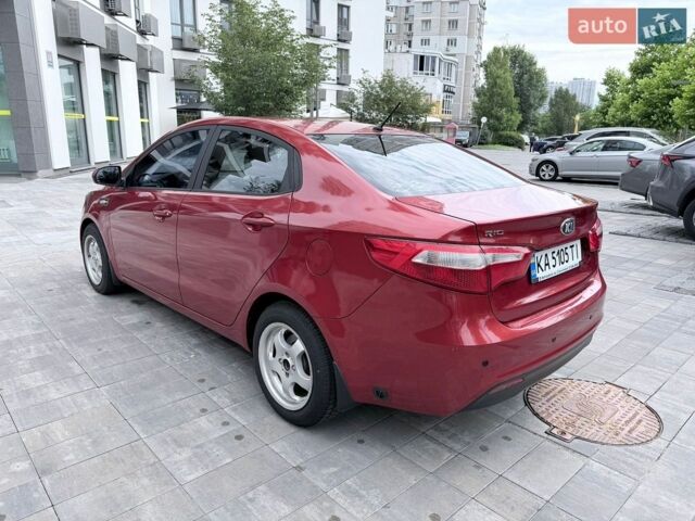 Красный Киа Рио, объемом двигателя 1.4 л и пробегом 135 тыс. км за 7500 $, фото 6 на Automoto.ua