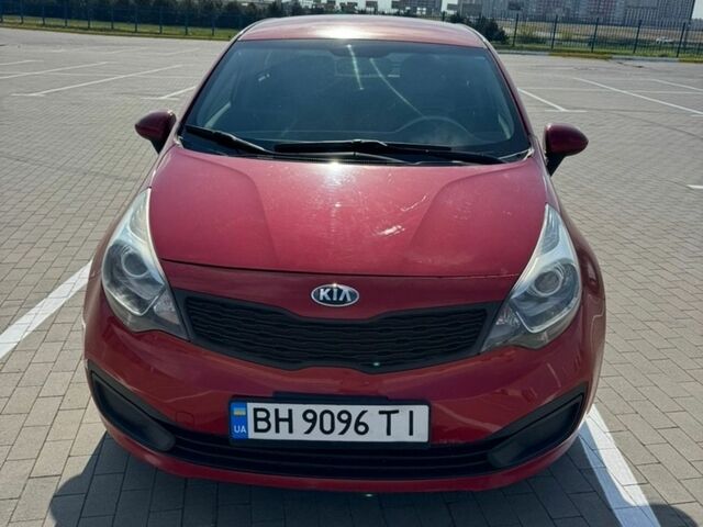Червоний Кіа Ріо, об'ємом двигуна 1.59 л та пробігом 223 тис. км за 6999 $, фото 1 на Automoto.ua