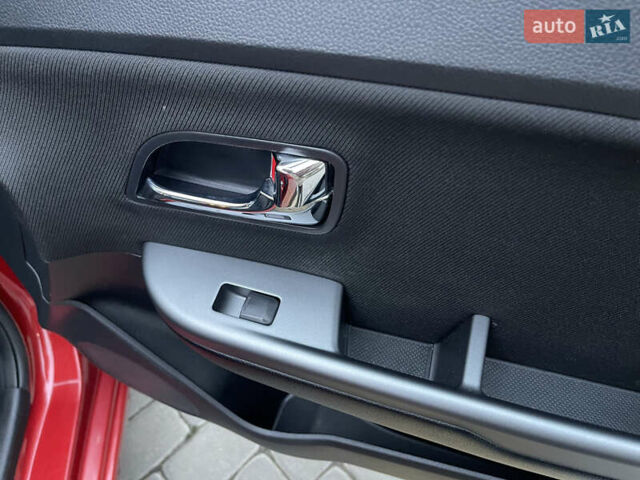 Красный Киа Рио, объемом двигателя 1.59 л и пробегом 113 тыс. км за 9700 $, фото 41 на Automoto.ua