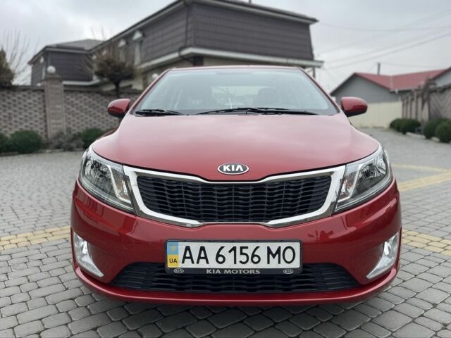 Красный Киа Рио, объемом двигателя 1.6 л и пробегом 113 тыс. км за 9999 $, фото 1 на Automoto.ua