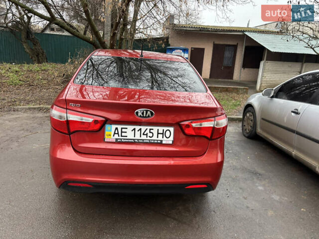 Красный Киа Рио, объемом двигателя 1.59 л и пробегом 35 тыс. км за 9999 $, фото 10 на Automoto.ua