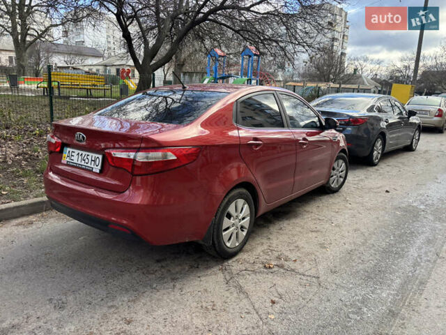 Червоний Кіа Ріо, об'ємом двигуна 1.59 л та пробігом 35 тис. км за 9999 $, фото 7 на Automoto.ua