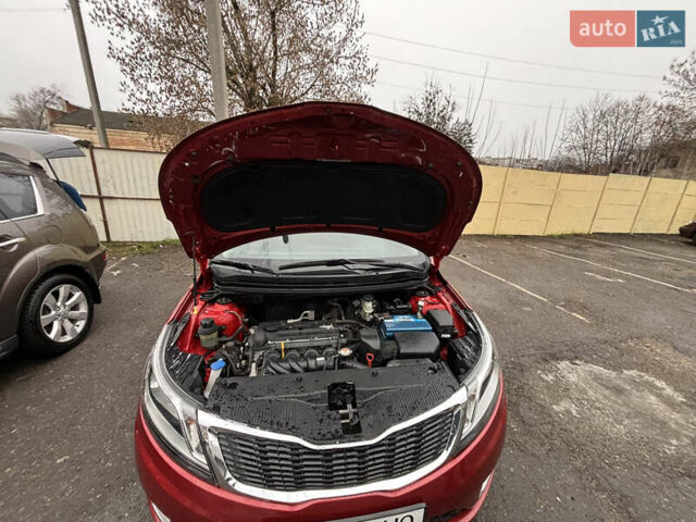 Красный Киа Рио, объемом двигателя 1.59 л и пробегом 35 тыс. км за 9999 $, фото 20 на Automoto.ua