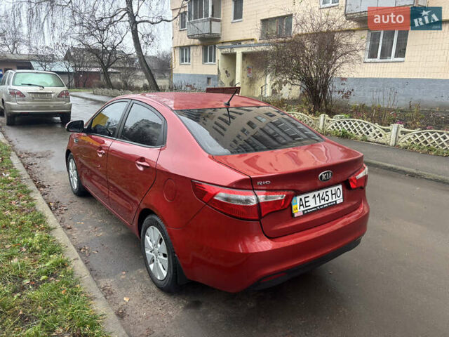 Красный Киа Рио, объемом двигателя 1.59 л и пробегом 35 тыс. км за 10800 $, фото 15 на Automoto.ua