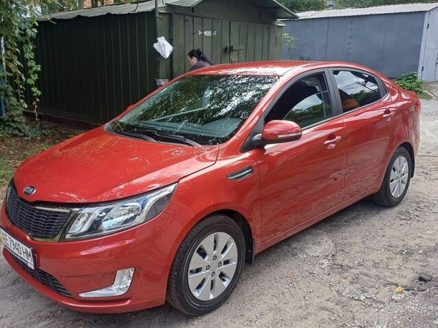 Красный Киа Рио, объемом двигателя 1.59 л и пробегом 2 тыс. км за 11600 $, фото 8 на Automoto.ua