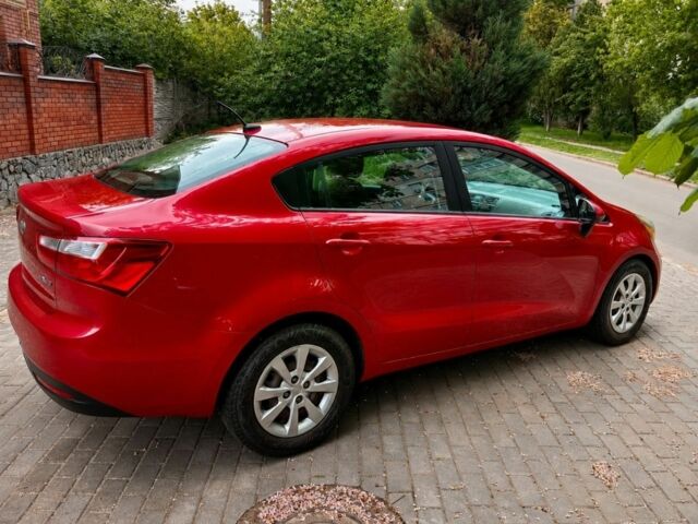 Червоний Кіа Ріо, об'ємом двигуна 0 л та пробігом 80 тис. км за 8000 $, фото 1 на Automoto.ua