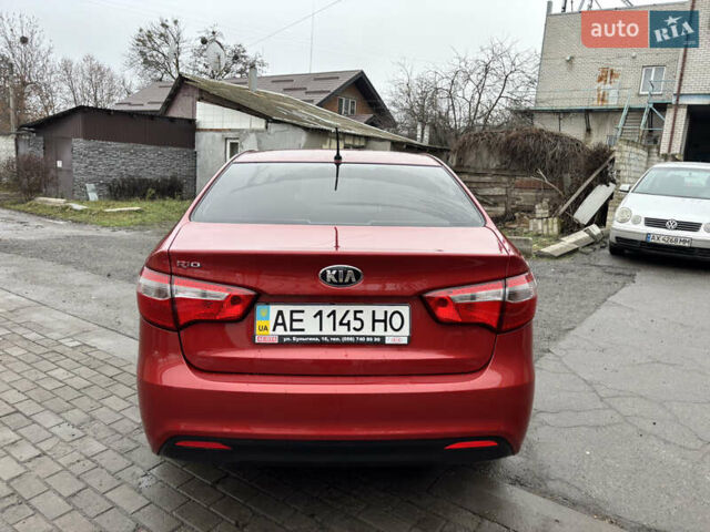 Красный Киа Рио, объемом двигателя 1.59 л и пробегом 35 тыс. км за 9999 $, фото 10 на Automoto.ua