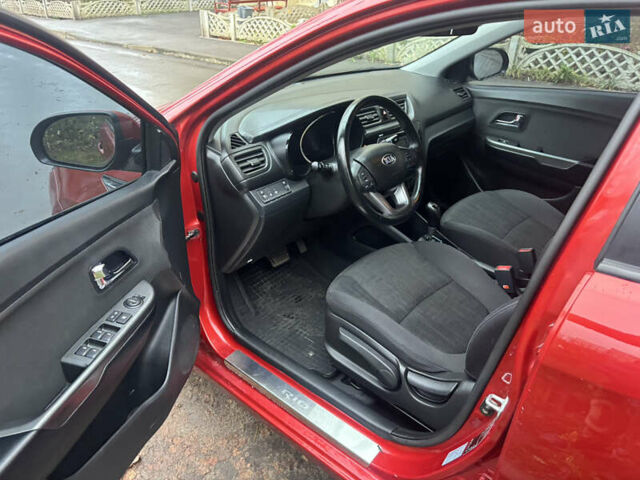 Красный Киа Рио, объемом двигателя 1.6 л и пробегом 35 тыс. км за 10350 $, фото 24 на Automoto.ua