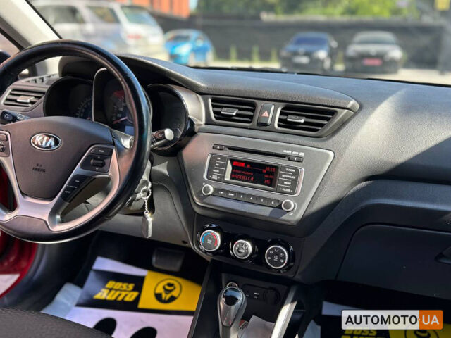 Красный Киа Рио, объемом двигателя 1.4 л и пробегом 35 тыс. км за 12800 $, фото 13 на Automoto.ua