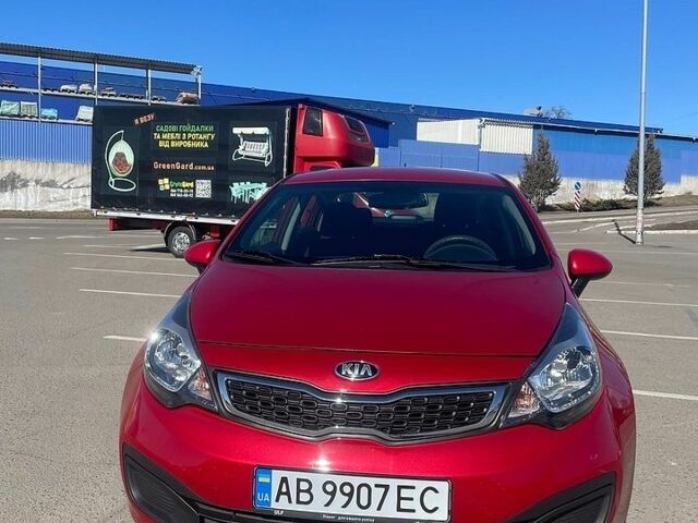 Красный Киа Рио, объемом двигателя 1.59 л и пробегом 89 тыс. км за 8950 $, фото 3 на Automoto.ua