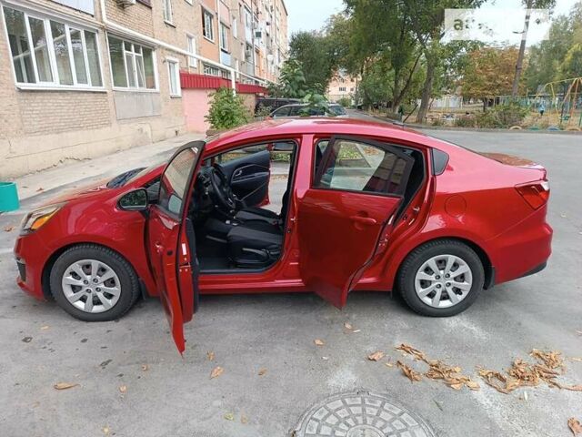 Красный Киа Рио, объемом двигателя 1.59 л и пробегом 85 тыс. км за 9950 $, фото 10 на Automoto.ua