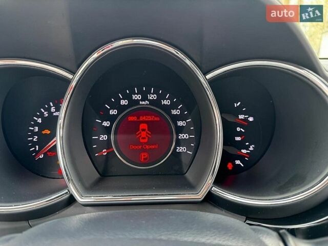 Червоний Кіа Ріо, об'ємом двигуна 1.4 л та пробігом 84 тис. км за 12900 $, фото 20 на Automoto.ua