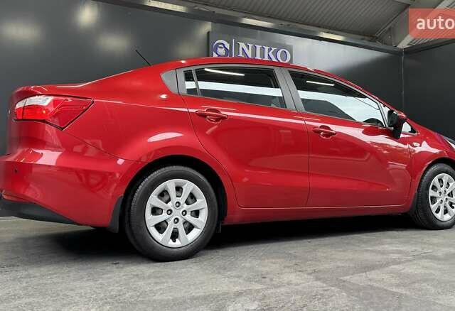 Красный Киа Рио, объемом двигателя 1.4 л и пробегом 75 тыс. км за 12000 $, фото 23 на Automoto.ua