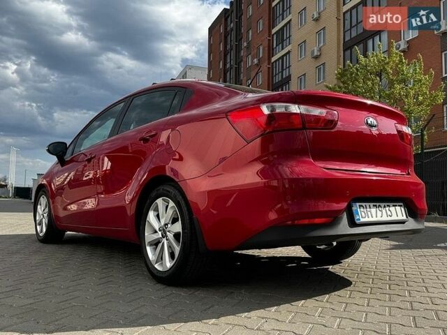 Червоний Кіа Ріо, об'ємом двигуна 1.4 л та пробігом 84 тис. км за 12900 $, фото 4 на Automoto.ua