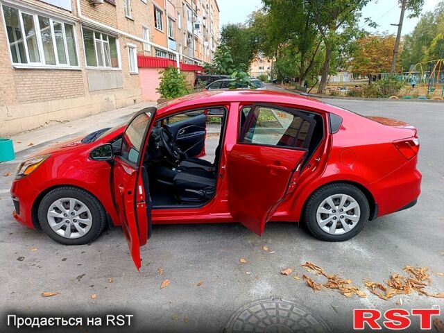 Красный Киа Рио, объемом двигателя 1.6 л и пробегом 90 тыс. км за 10900 $, фото 10 на Automoto.ua