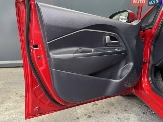 Красный Киа Рио, объемом двигателя 1.4 л и пробегом 75 тыс. км за 12000 $, фото 34 на Automoto.ua
