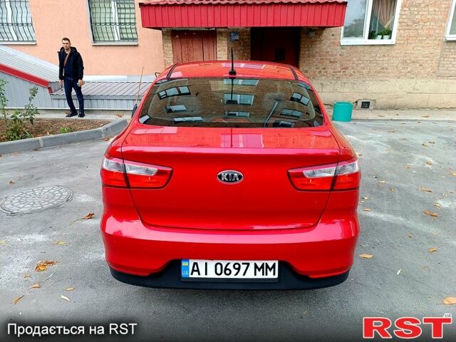 Красный Киа Рио, объемом двигателя 1.6 л и пробегом 90 тыс. км за 10900 $, фото 3 на Automoto.ua