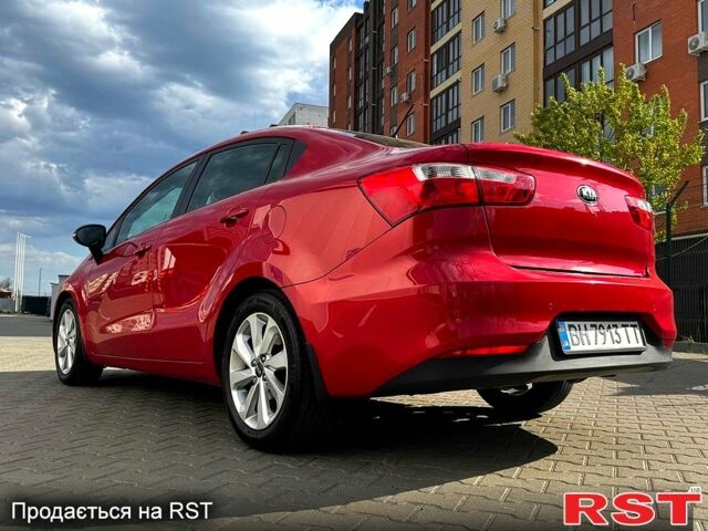 Красный Киа Рио, объемом двигателя 1.4 л и пробегом 84 тыс. км за 13200 $, фото 4 на Automoto.ua
