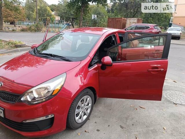 Красный Киа Рио, объемом двигателя 1.59 л и пробегом 85 тыс. км за 9950 $, фото 11 на Automoto.ua