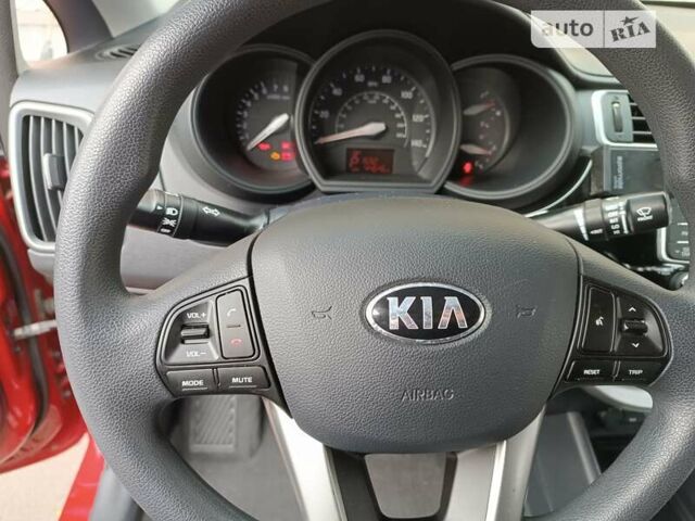 Красный Киа Рио, объемом двигателя 1.59 л и пробегом 85 тыс. км за 9950 $, фото 19 на Automoto.ua