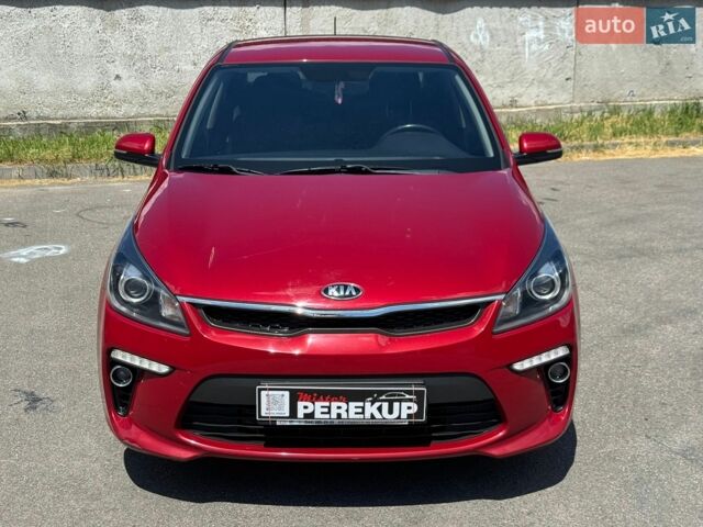 Красный Киа Рио, объемом двигателя 1.59 л и пробегом 73 тыс. км за 14299 $, фото 1 на Automoto.ua