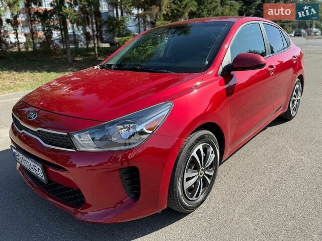 Красный Киа Рио, объемом двигателя 1.59 л и пробегом 150 тыс. км за 10495 $, фото 57 на Automoto.ua
