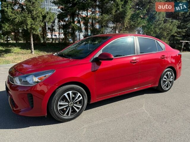 Красный Киа Рио, объемом двигателя 1.59 л и пробегом 150 тыс. км за 10495 $, фото 61 на Automoto.ua