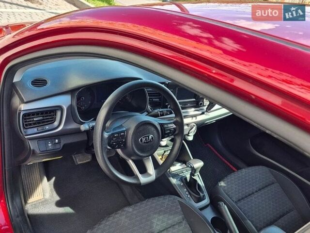 Красный Киа Рио, объемом двигателя 1.59 л и пробегом 82 тыс. км за 12300 $, фото 10 на Automoto.ua