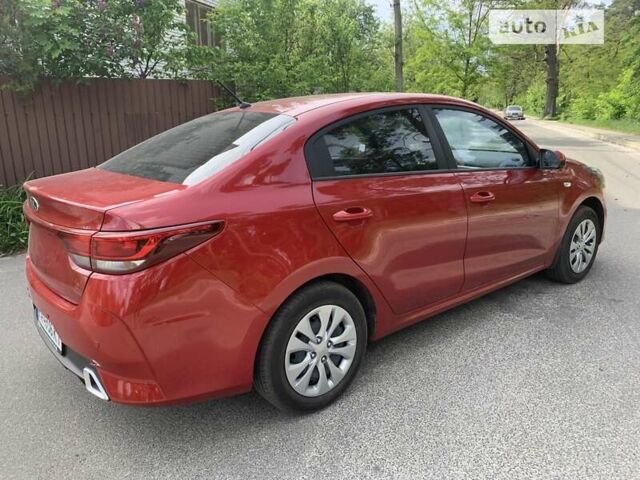 Красный Киа Рио, объемом двигателя 1.37 л и пробегом 51 тыс. км за 14777 $, фото 2 на Automoto.ua