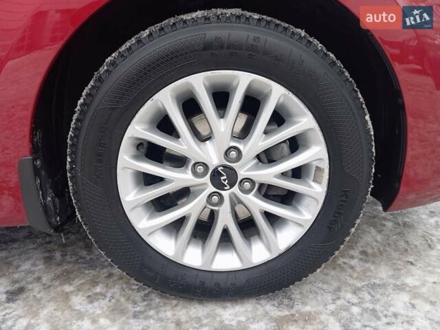 Червоний Кіа Ріо, об'ємом двигуна 1.59 л та пробігом 49 тис. км за 15750 $, фото 34 на Automoto.ua