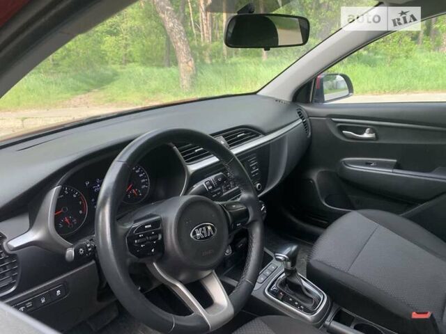 Красный Киа Рио, объемом двигателя 1.37 л и пробегом 51 тыс. км за 14777 $, фото 7 на Automoto.ua