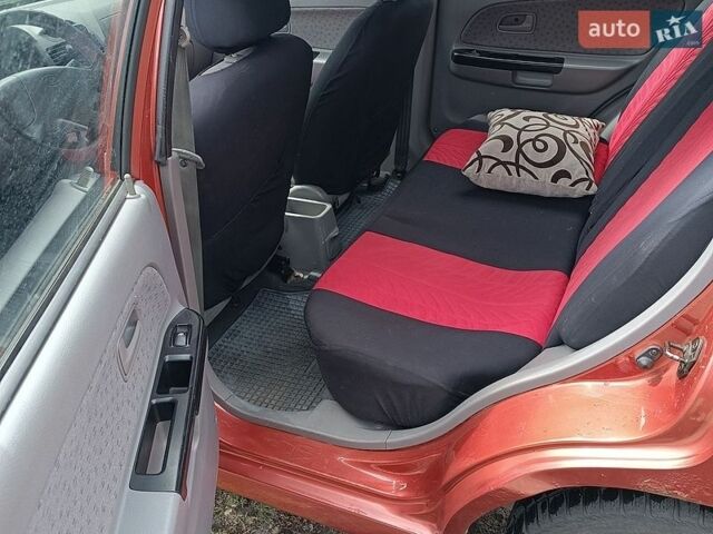 Красный Киа Рио, объемом двигателя 1.5 л и пробегом 276 тыс. км за 2900 $, фото 5 на Automoto.ua