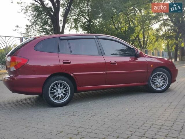 Красный Киа Рио, объемом двигателя 1.5 л и пробегом 185 тыс. км за 3500 $, фото 22 на Automoto.ua