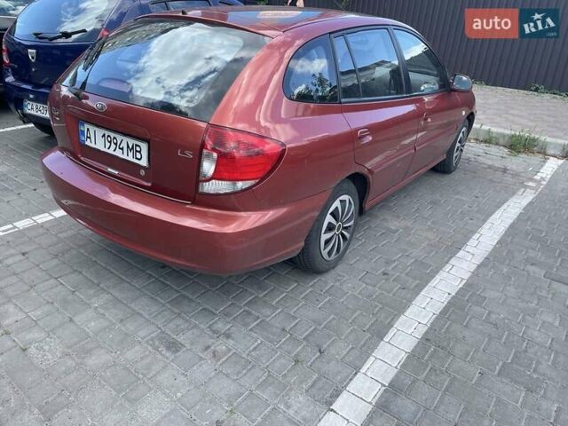 Червоний Кіа Ріо, об'ємом двигуна 1.5 л та пробігом 202 тис. км за 3200 $, фото 6 на Automoto.ua