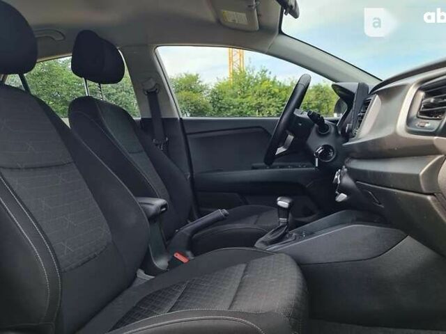 Кіа Ріо, об'ємом двигуна 0 л та пробігом 6 тис. км за 15999 $, фото 8 на Automoto.ua