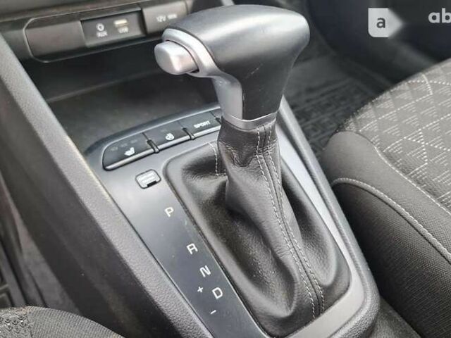 Кіа Ріо, об'ємом двигуна 0 л та пробігом 6 тис. км за 15999 $, фото 15 на Automoto.ua